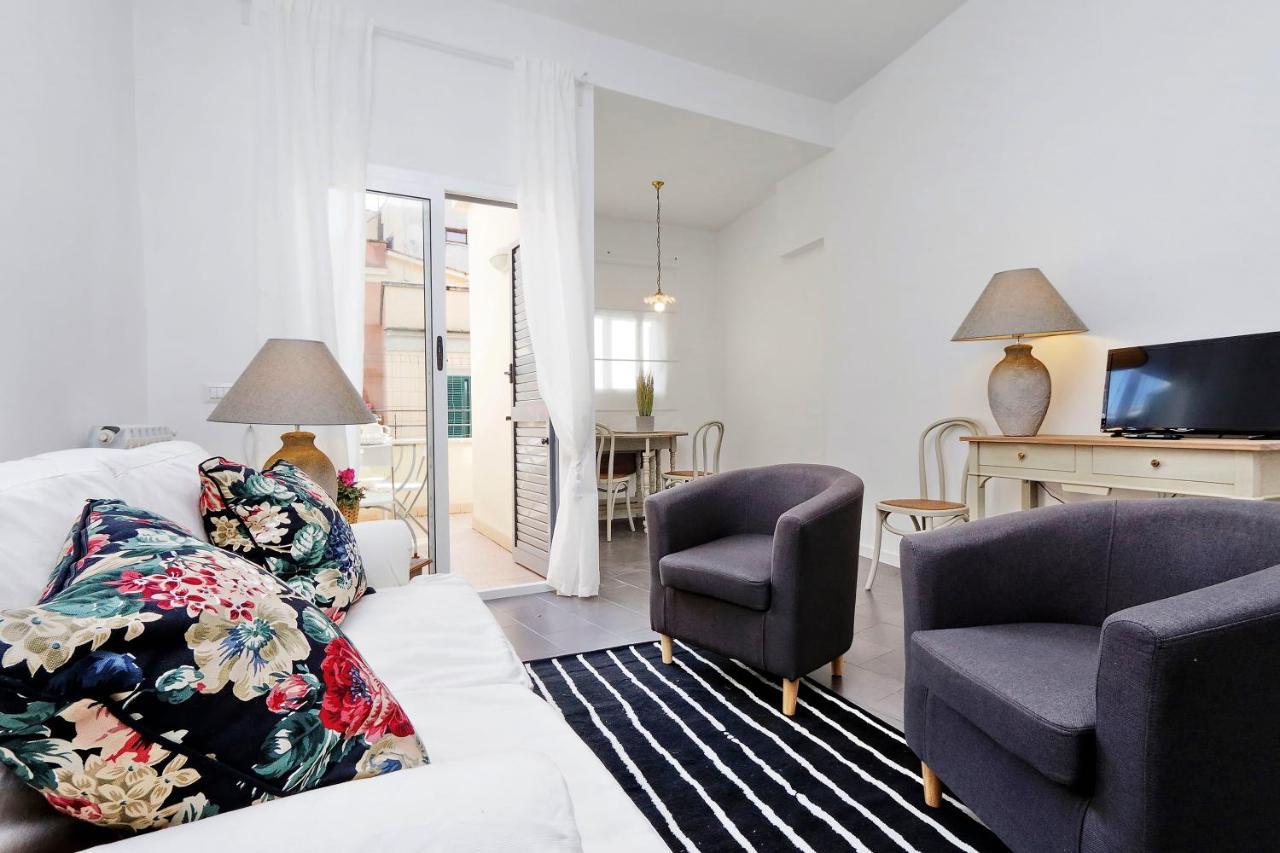 Monti Charming Apartment - Rome Short Let Service 外观 照片