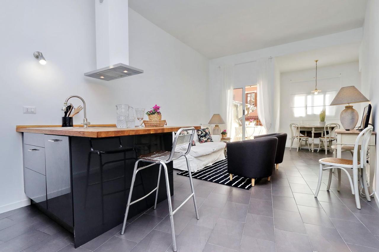 Monti Charming Apartment - Rome Short Let Service 外观 照片