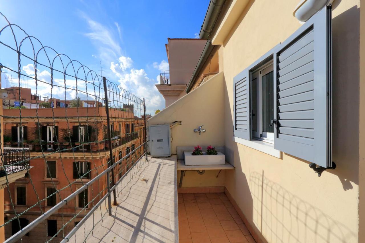 Monti Charming Apartment - Rome Short Let Service 外观 照片
