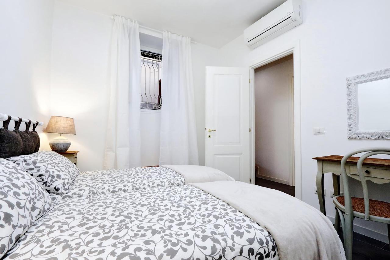 Monti Charming Apartment - Rome Short Let Service 外观 照片