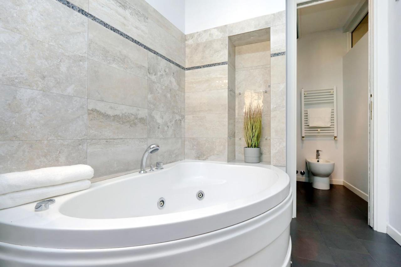 Monti Charming Apartment - Rome Short Let Service 外观 照片