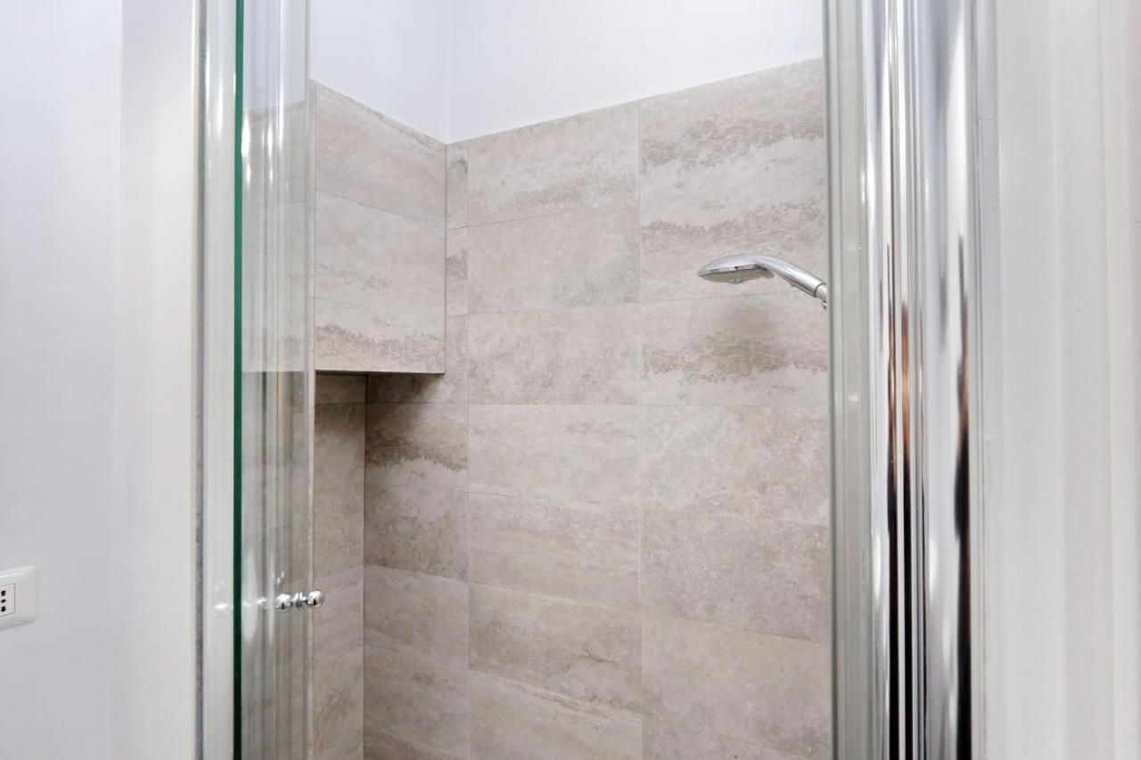 Monti Charming Apartment - Rome Short Let Service 外观 照片